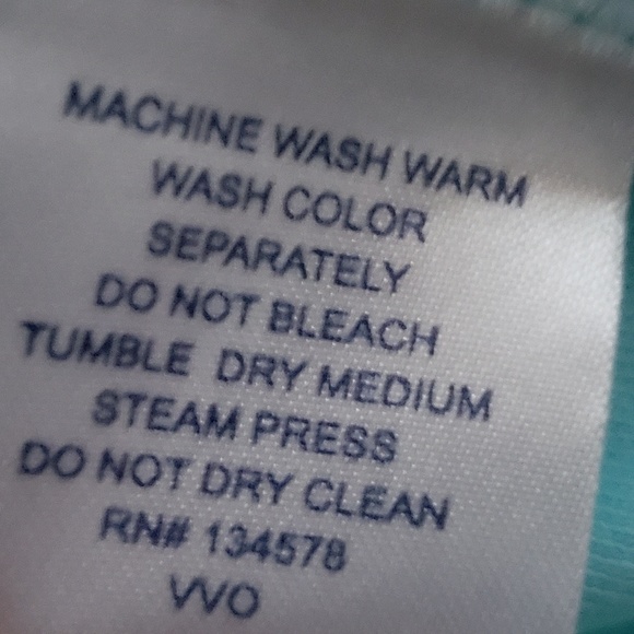 Vineyard Vines Youth 1/4 zip Pullover - Picture 5 of 5